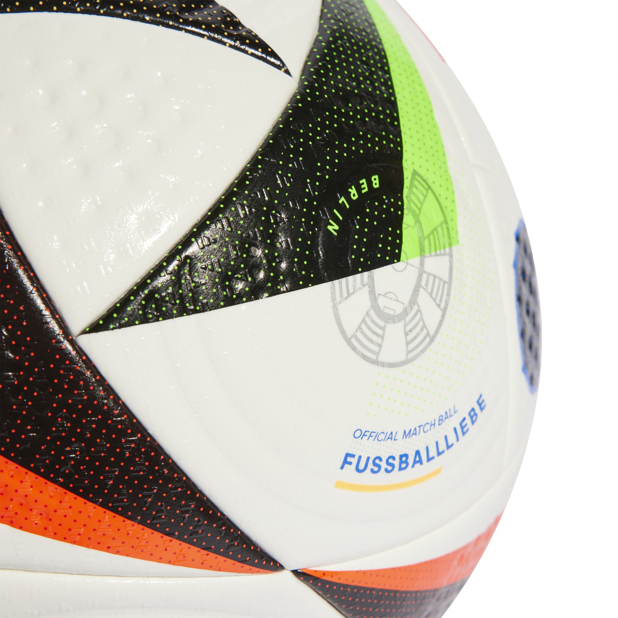 adidas EURO24 Fussballliebe Pro